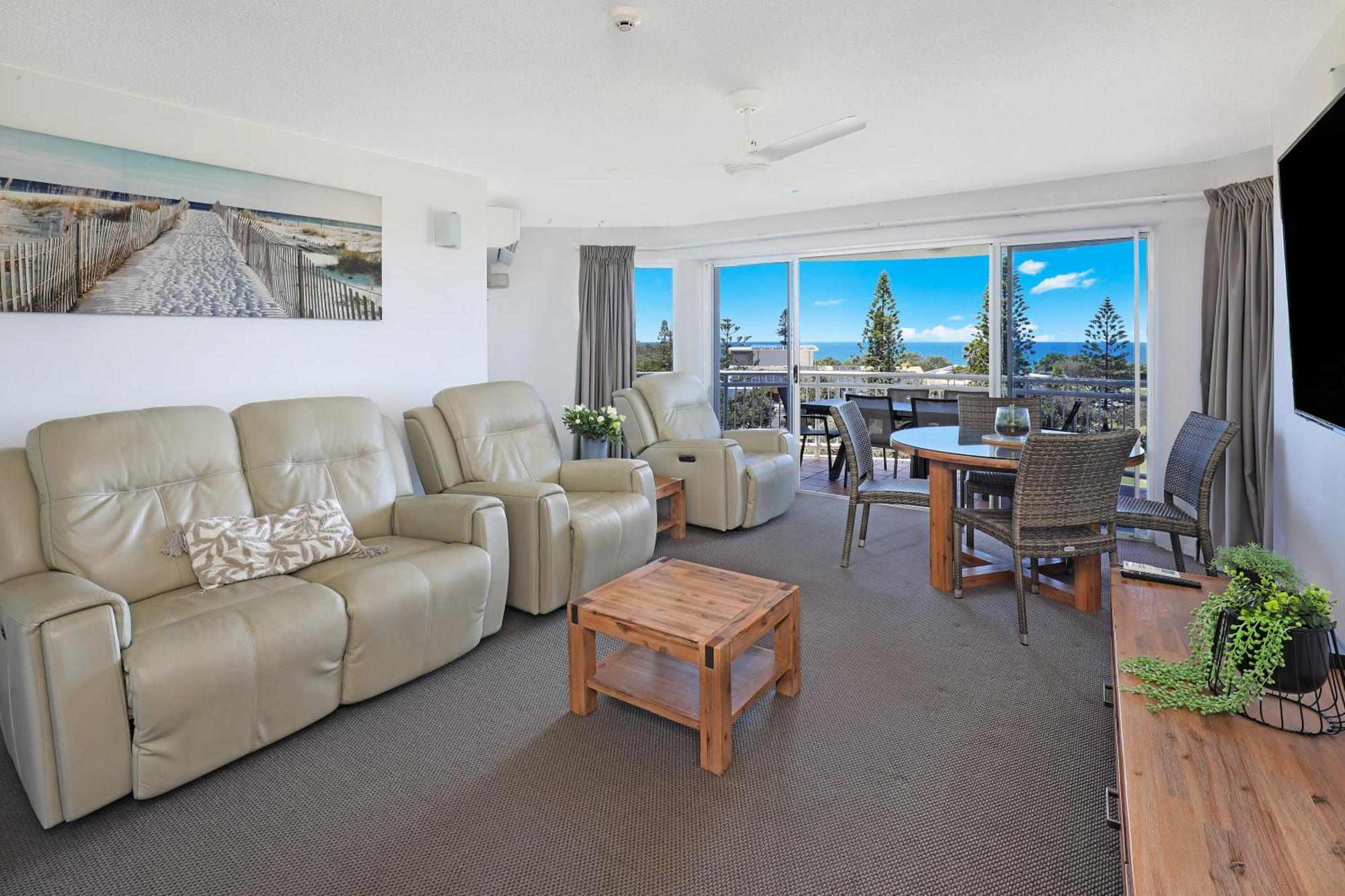 Beachside Resort Kawana Waters Buddina Kültér fotó