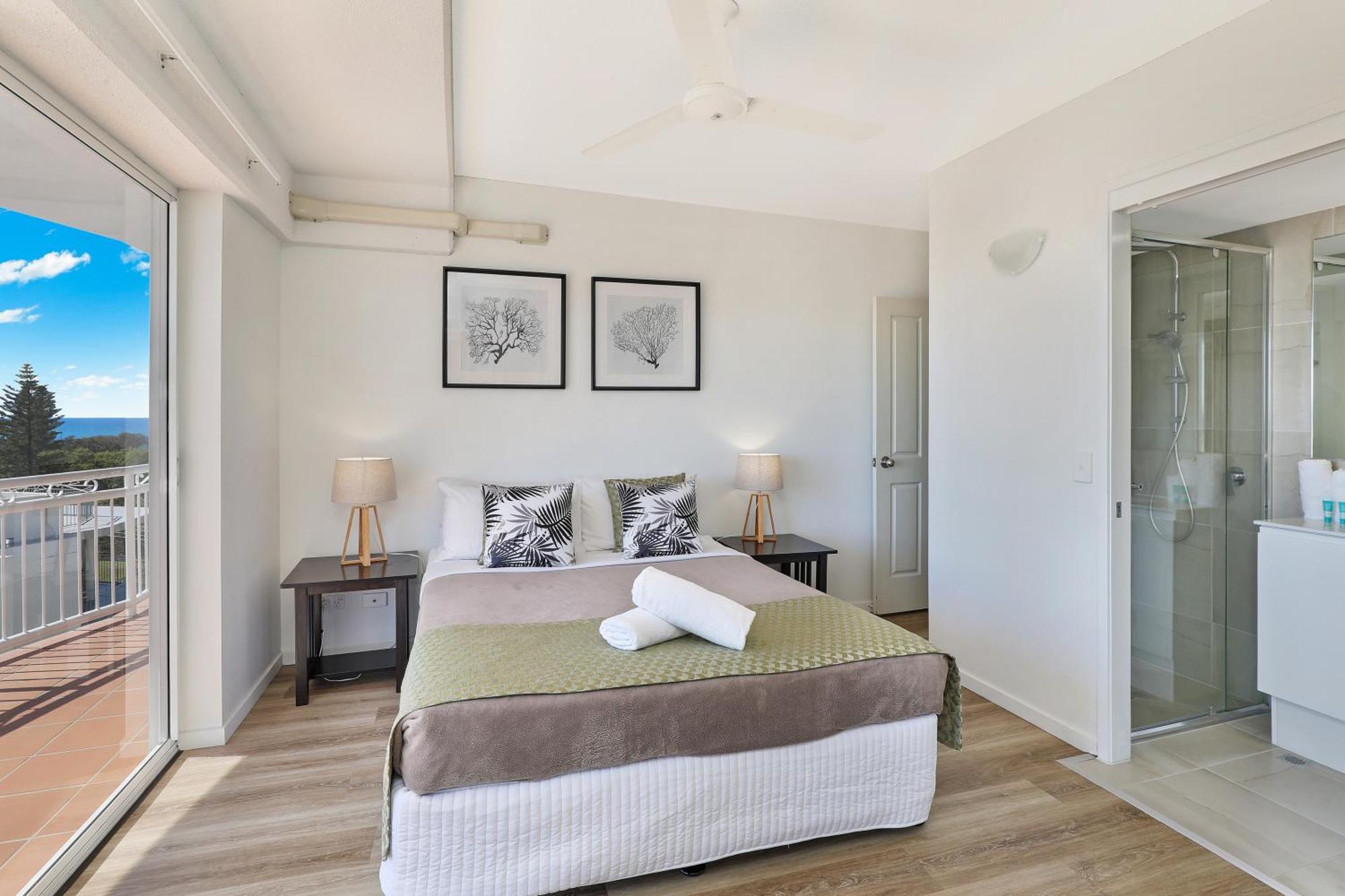 Beachside Resort Kawana Waters Buddina Kültér fotó