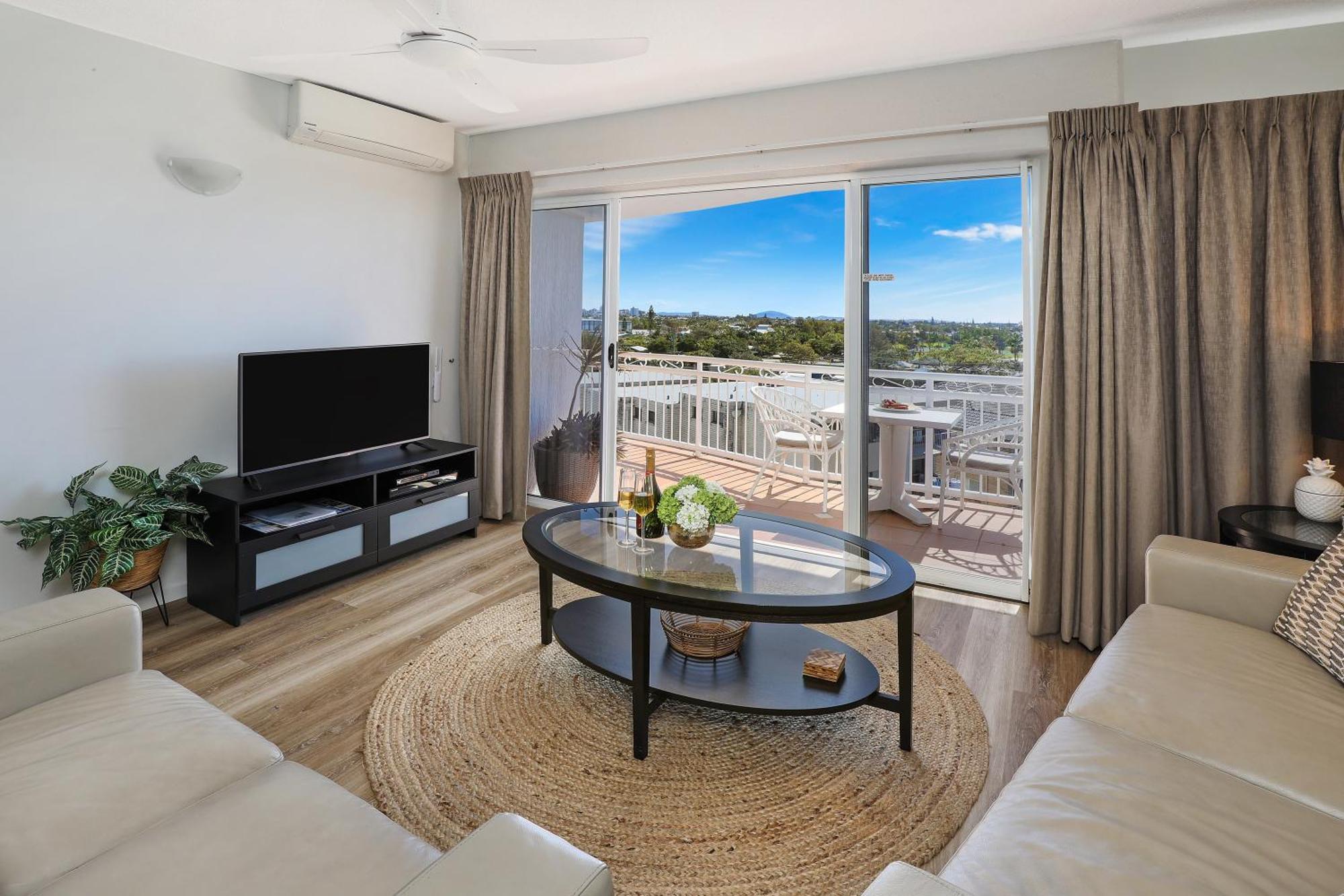 Beachside Resort Kawana Waters Buddina Kültér fotó