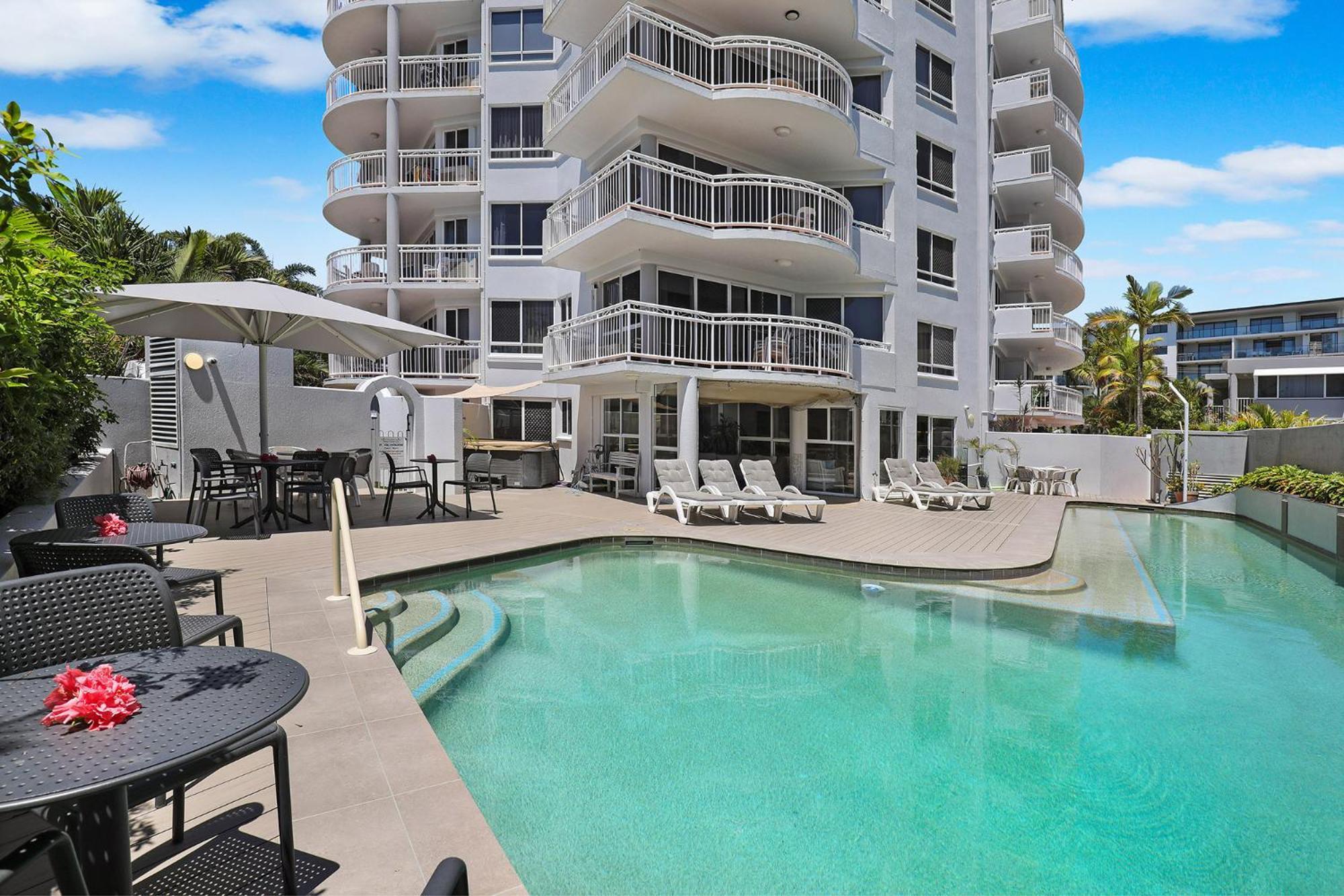 Beachside Resort Kawana Waters Buddina Kültér fotó