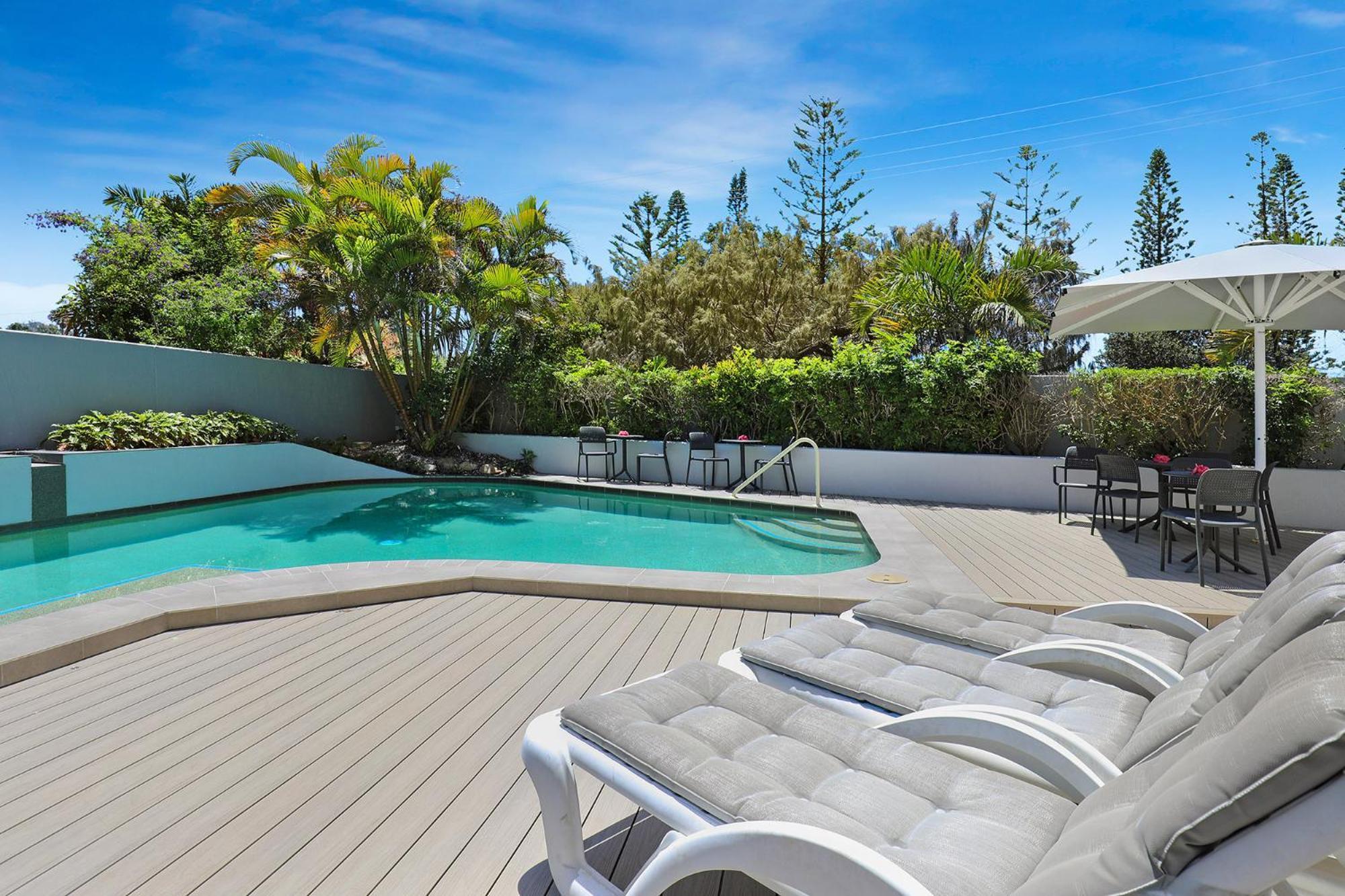 Beachside Resort Kawana Waters Buddina Kültér fotó